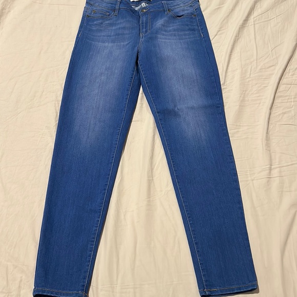 Medium Wash Skinny Jeans Size 12 - Picture 1 of 2